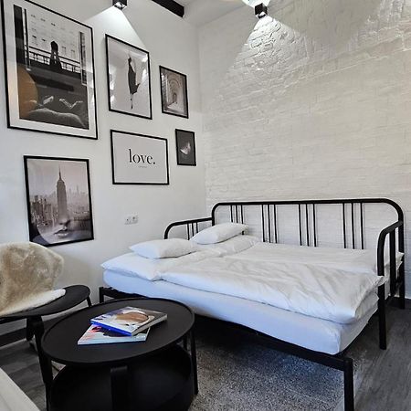 Great Living Apartments การ์โลวีวารี ภายนอก รูปภาพ